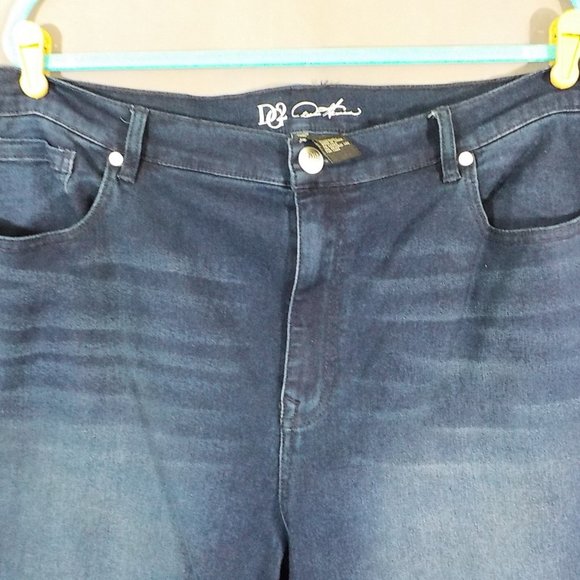 DG2 Diane Gilman Stretch Boot Cut Dark Wash Jeans Plus Size 22W - Picture 3 of 6